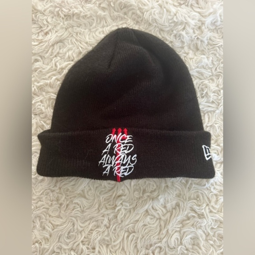 New Era Black and Red Kids Beanie